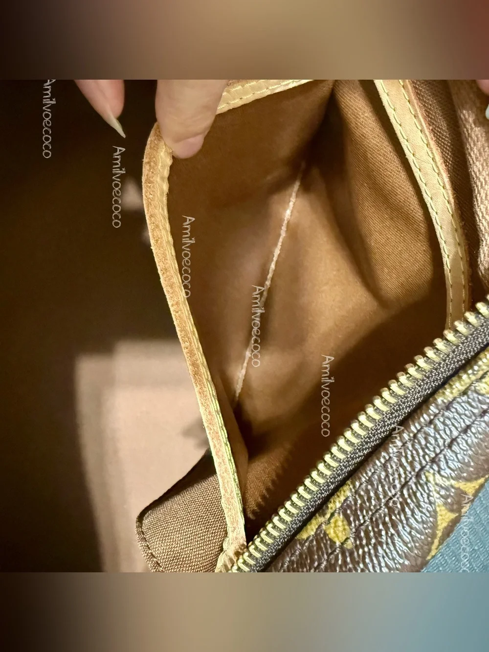 Louis Vuitton 🍎patina leather